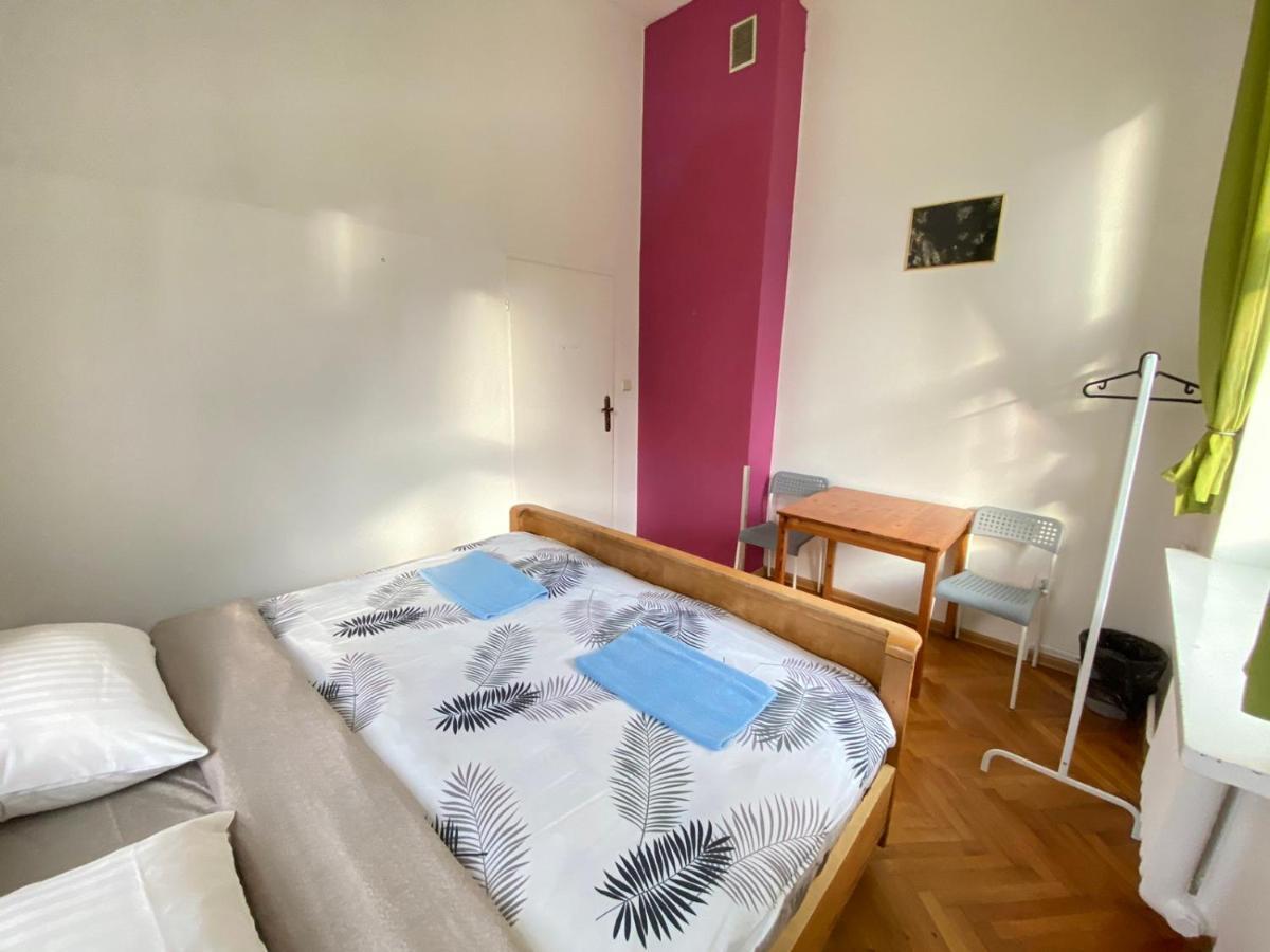 Oliwka Hostel Varšava Exteriér fotografie